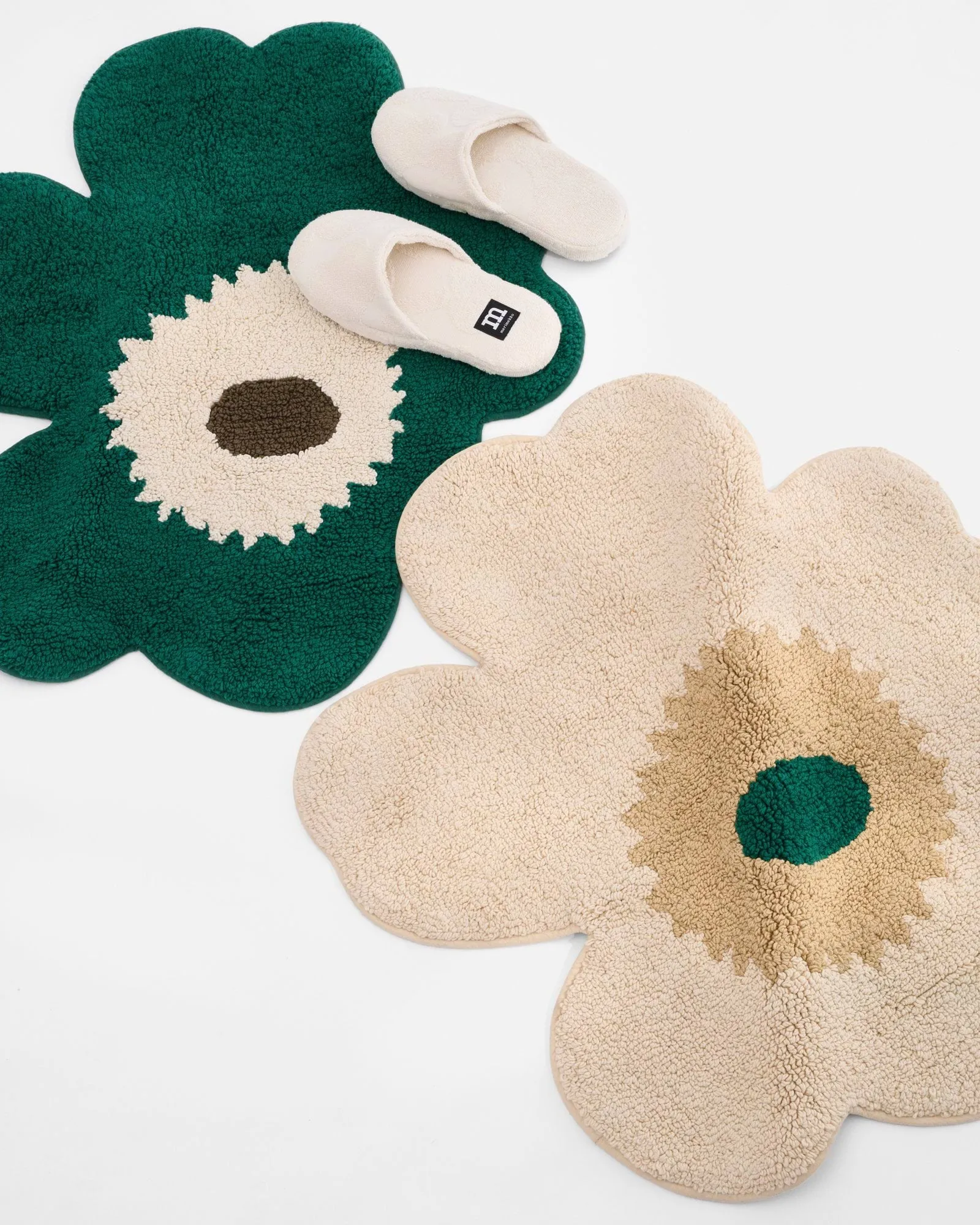 Unikko badrumsmatta 73x74 cm, Hay-sand-emerald Marimekko