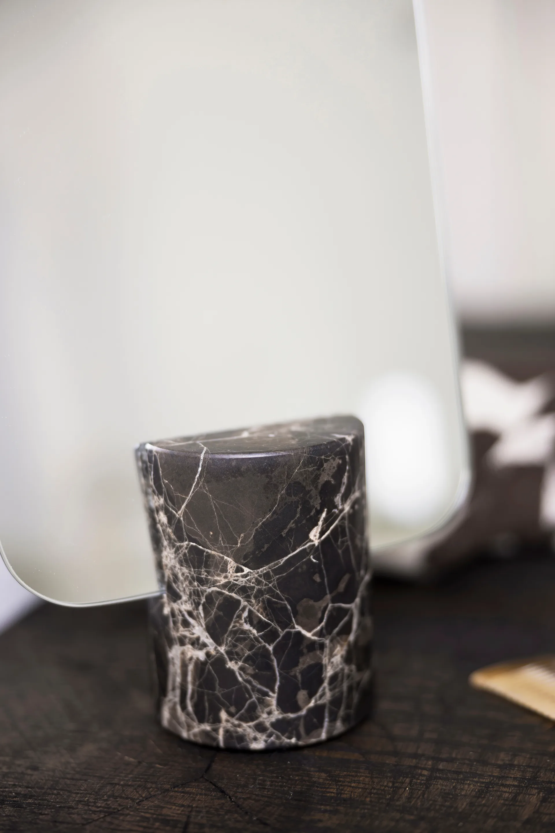 Marble bordsspegel, Brown, 30 cm Mette Ditmer