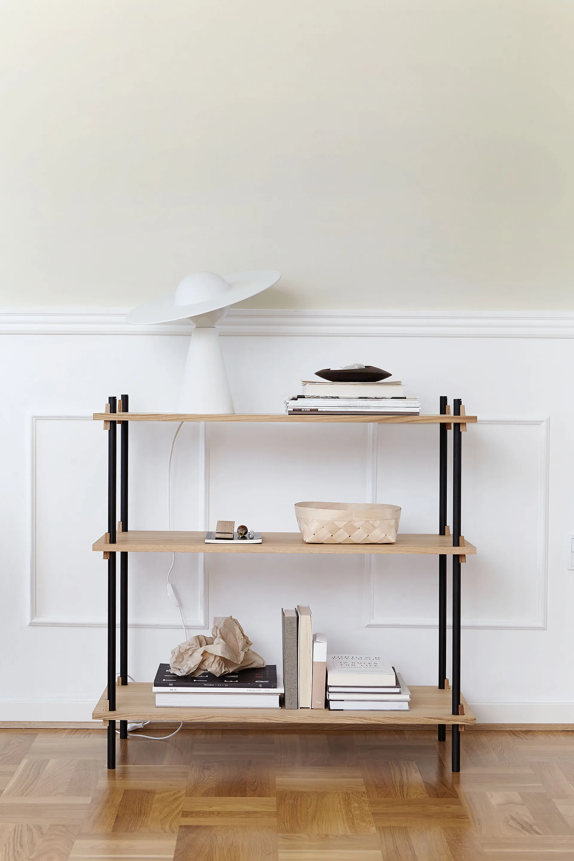 Shelving System classic hylla, Rökt ek-white, 86x65x35 cm, S.65.1.A MOEBE