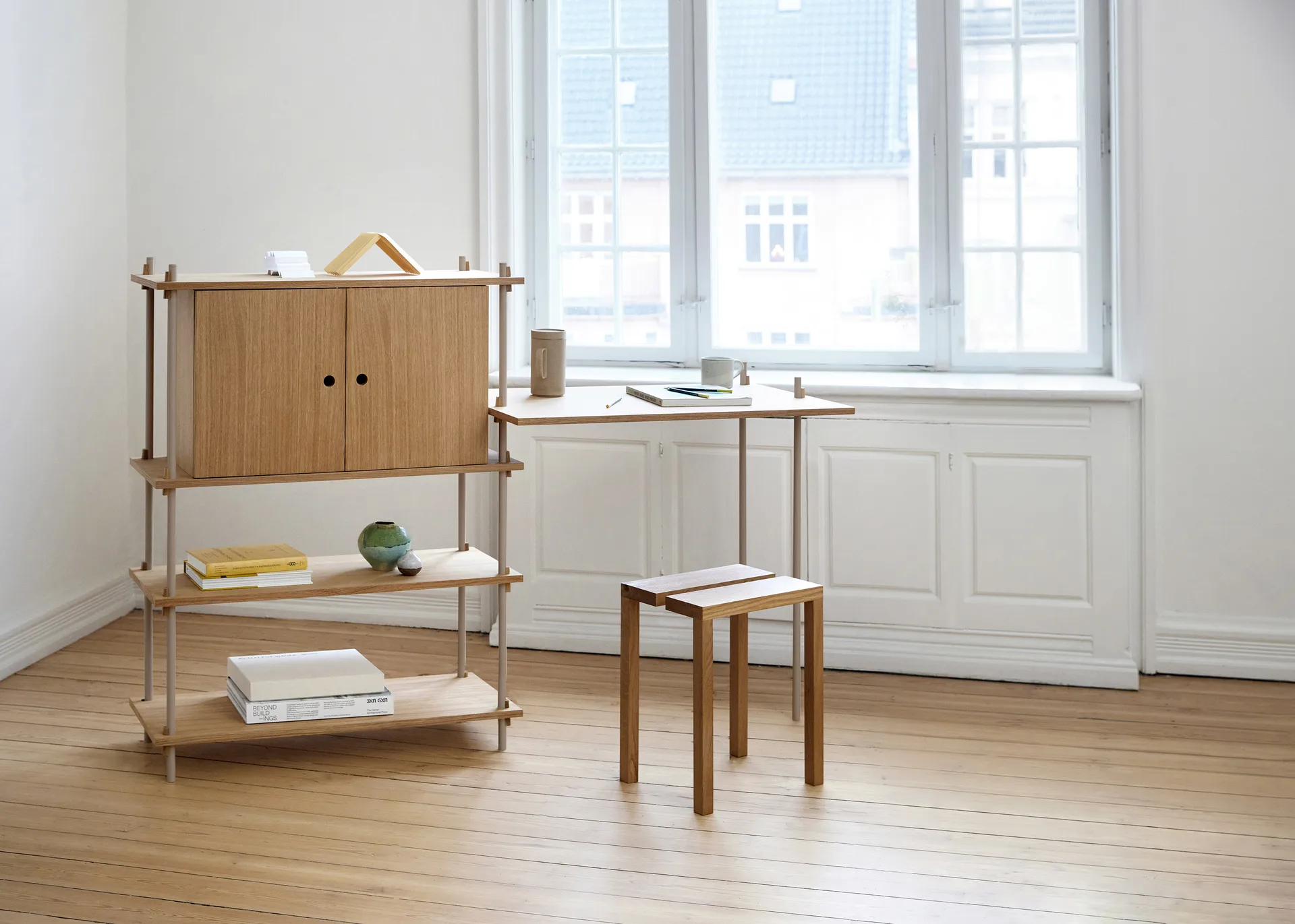 Shelving System hylla med skåp, Rökt ek-warm grey, 163x200x35 cm, S.200.2.C MOEBE