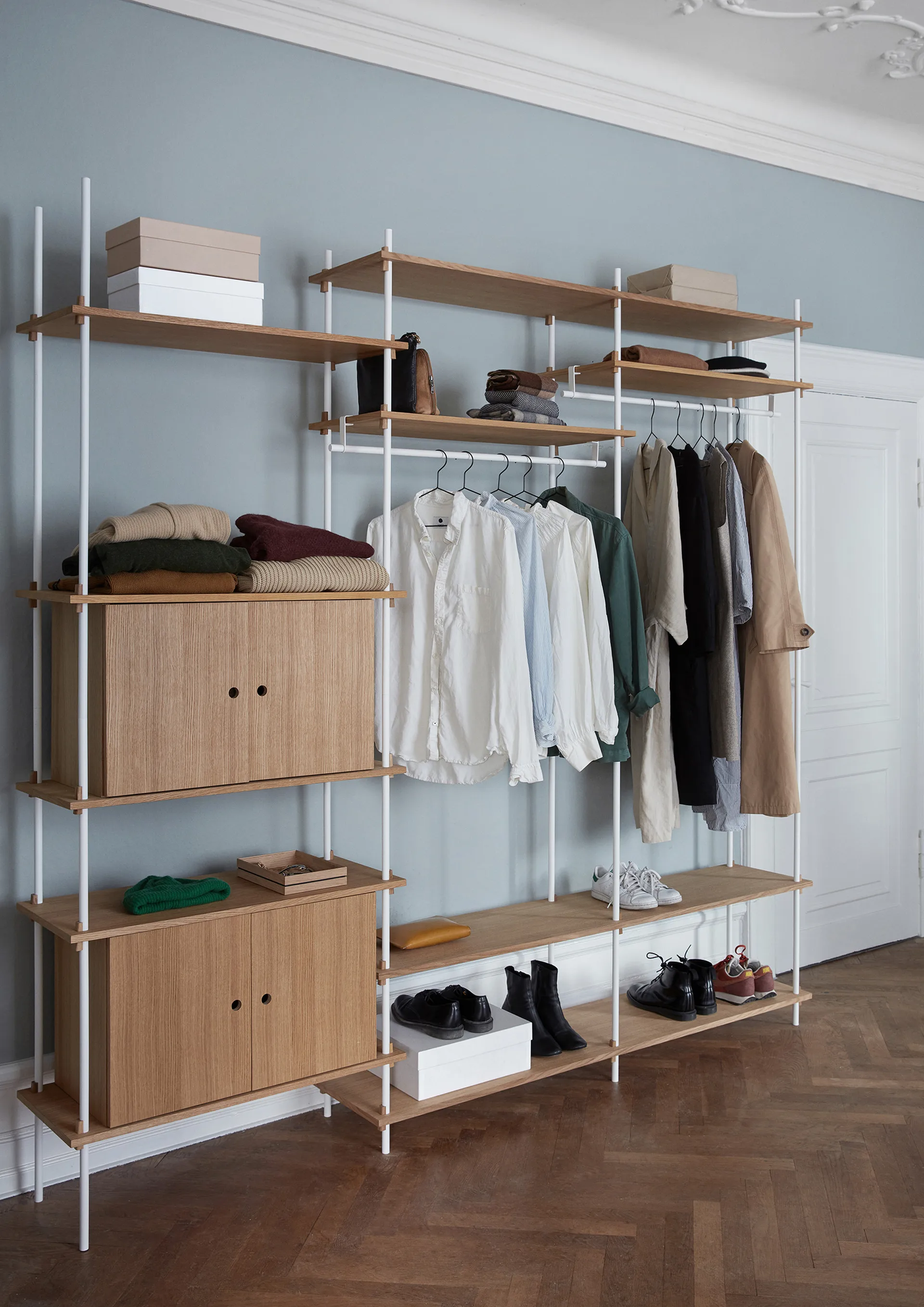 Shelving System hylla med skåp, Rökt ek-white, 163x85x35 cm, S.85.2.C MOEBE
