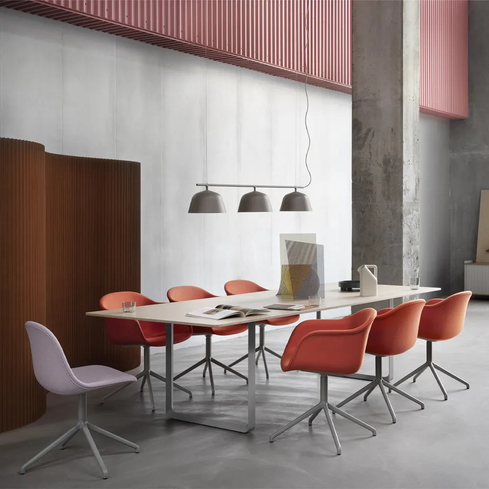 70/70 matbord 295x108 cm, Solid oak-White Muuto