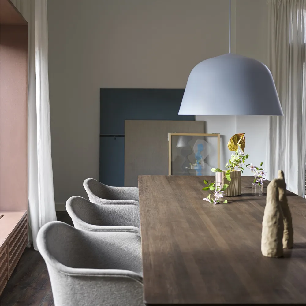 70/70 matbord 295x108 cm, Solid smoked oak-Grey Muuto