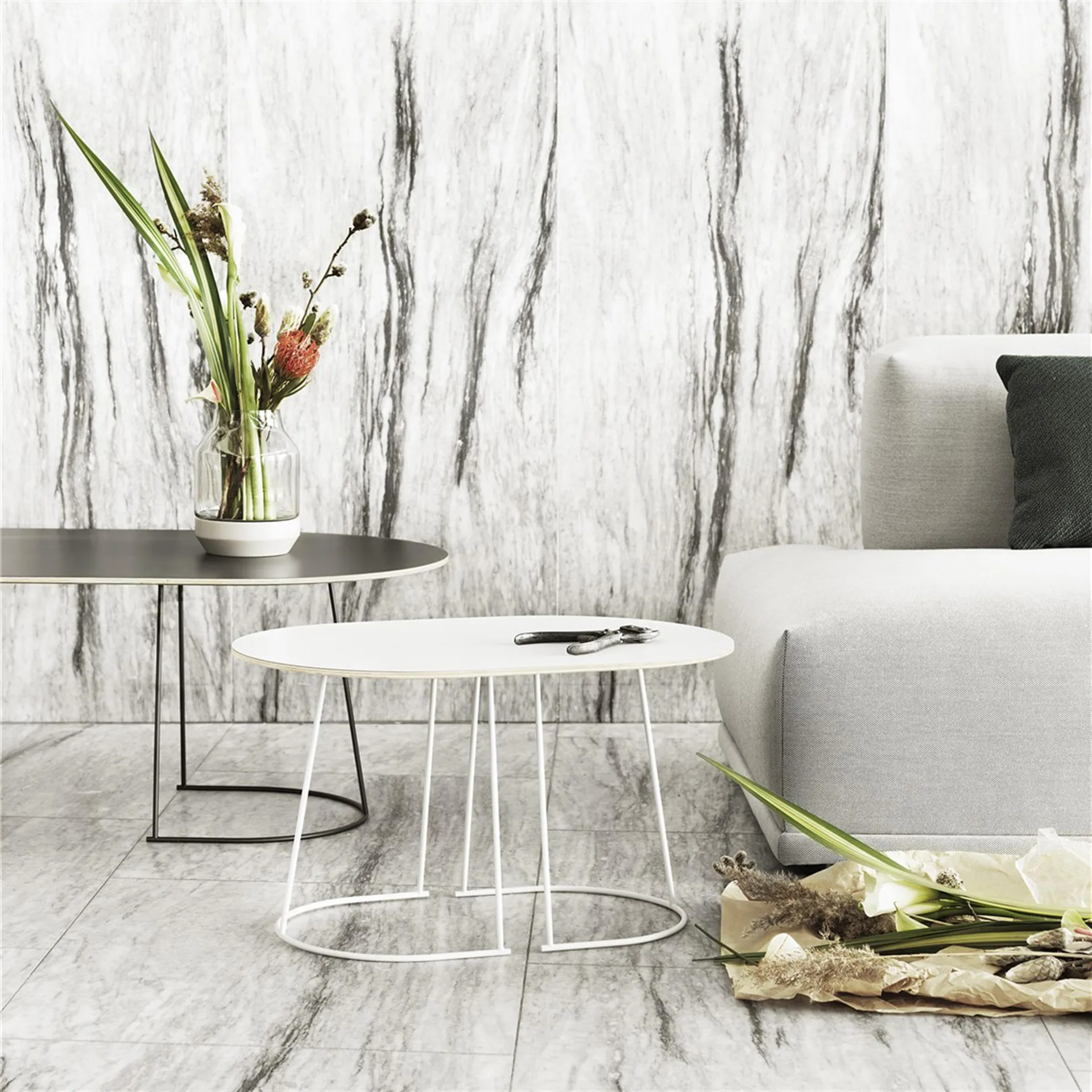 Airy soffbord small, Off-white nanolaminate Muuto