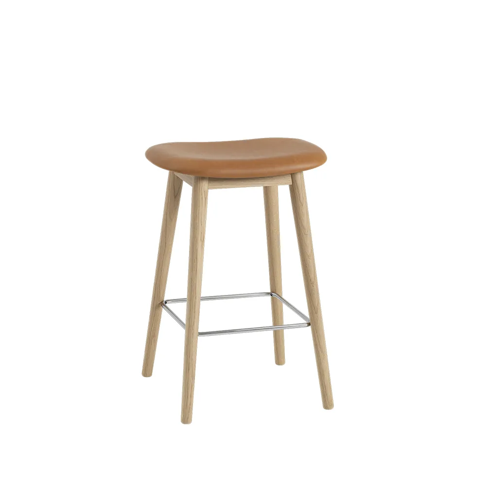 Fiber counter stool barpall 65 cm, Cognac-oak Muuto