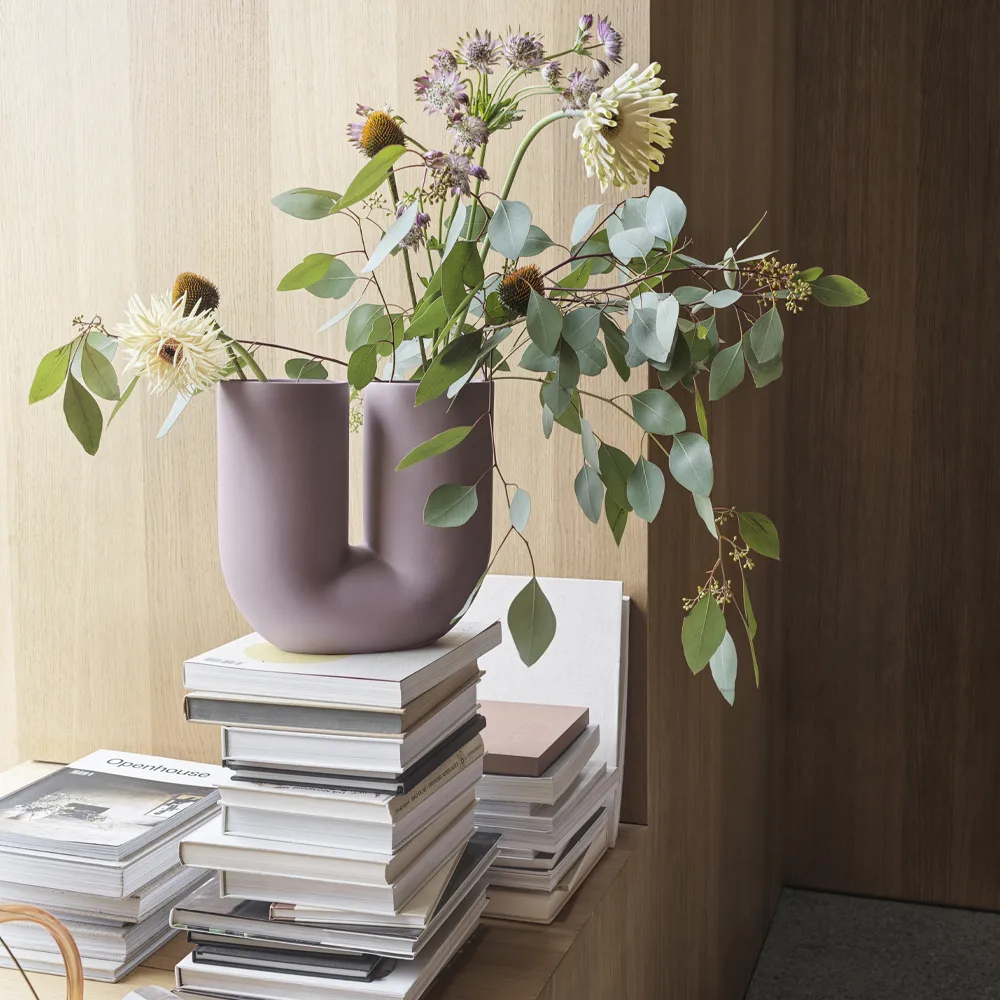 Kink vas 26 cm, Dusty lilac Muuto