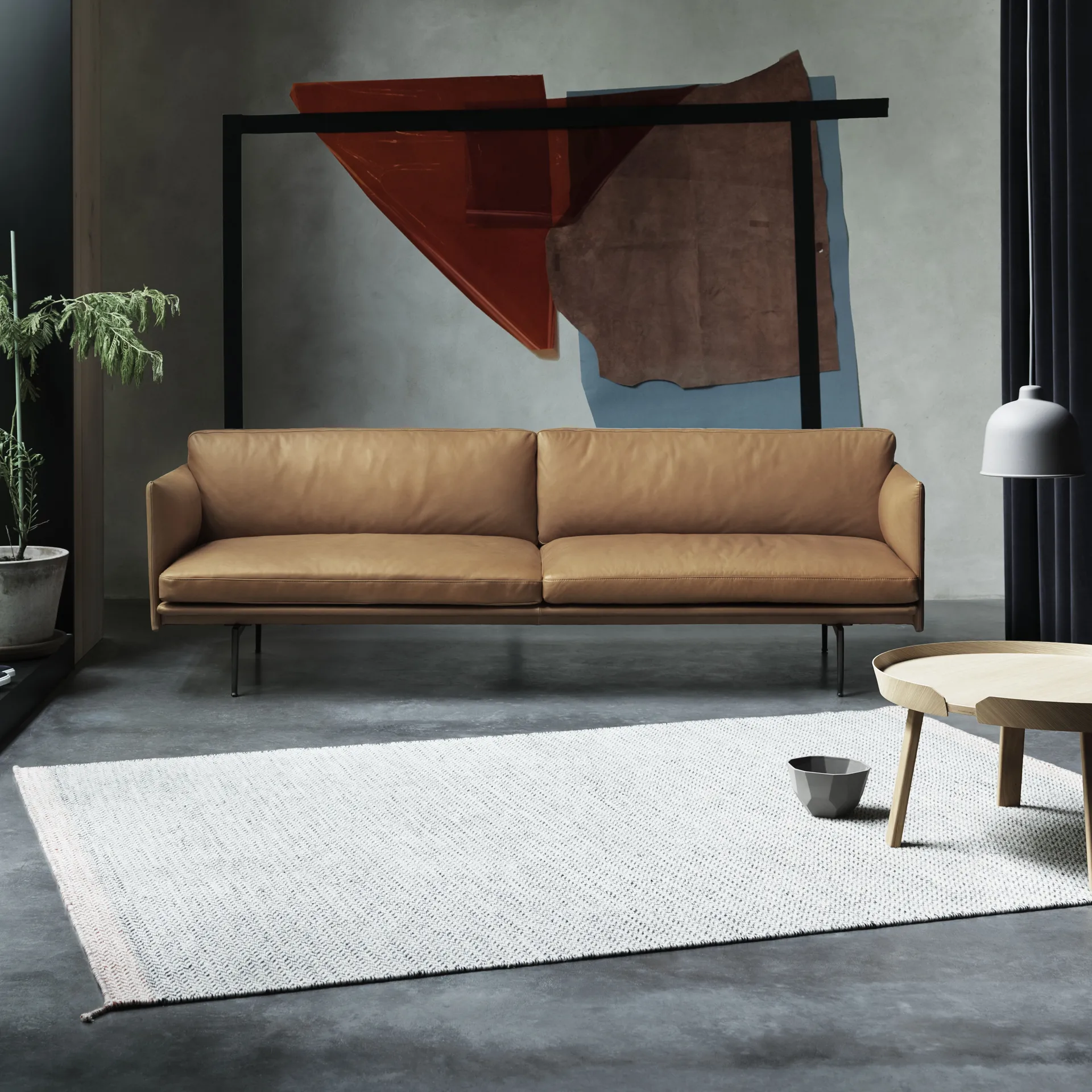 Outline soffa 3-sits läder, Cognac-svarta ben Muuto