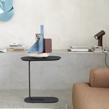Relate sidobord 73,5 cm - Smoked oak-Black - Muuto