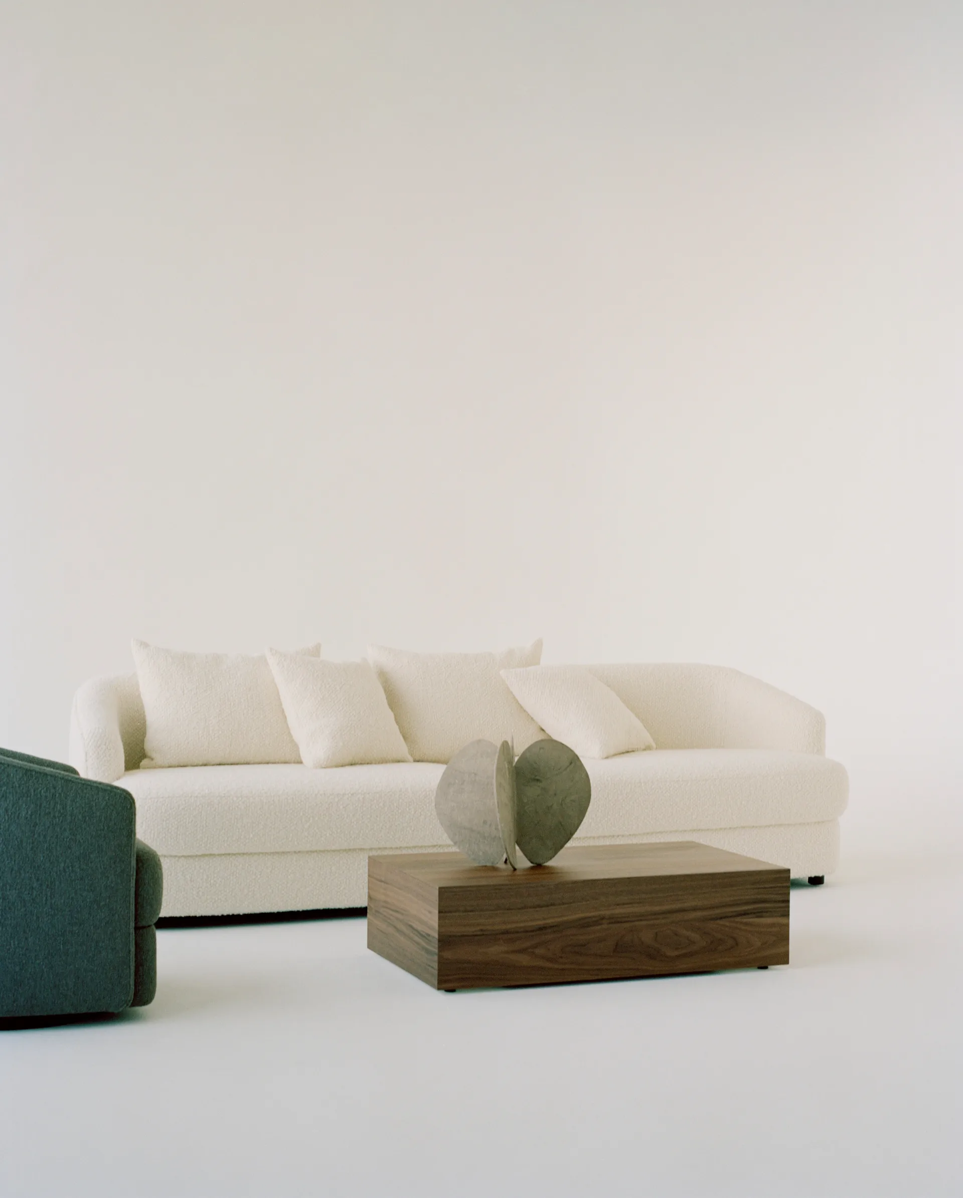 Mass High soffbord 103x60x27 cm, Walnut New Works