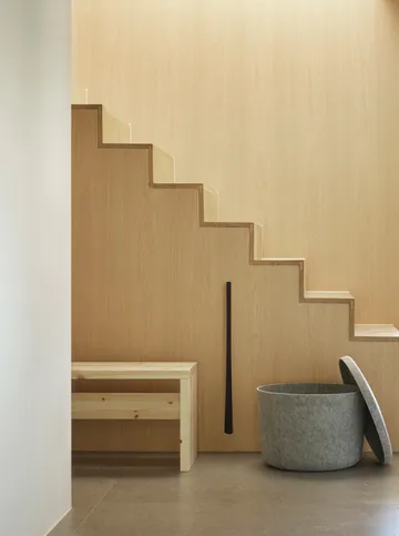 Stretch bänk - Furu, 200 cm - Normann Copenhagen
