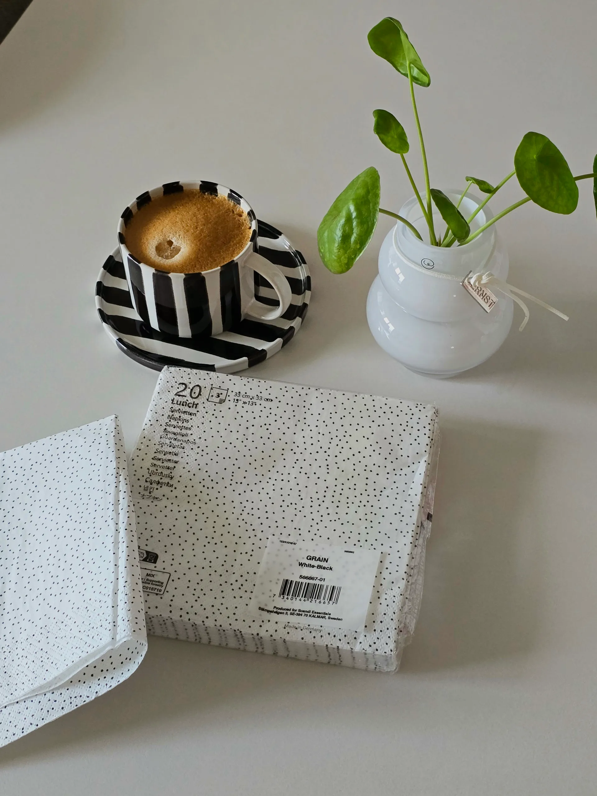 Grain servett 33x33 cm 20-pack, White-black Scandi Essentials