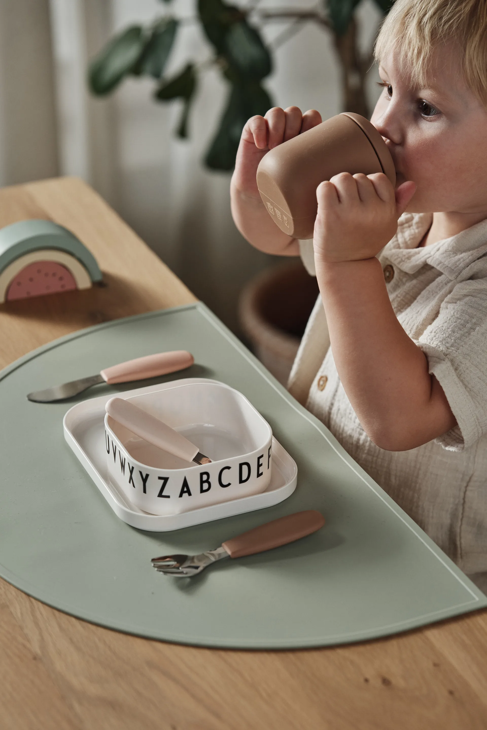 Dine bestickset silikon 3 delar, Blush Scandi Living