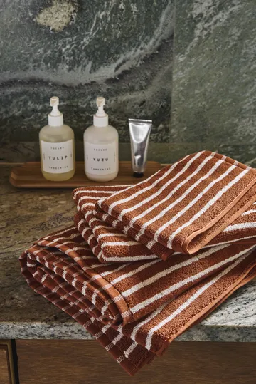 Drift handduk 30x50 cm - Brun-vit - Scandi Living