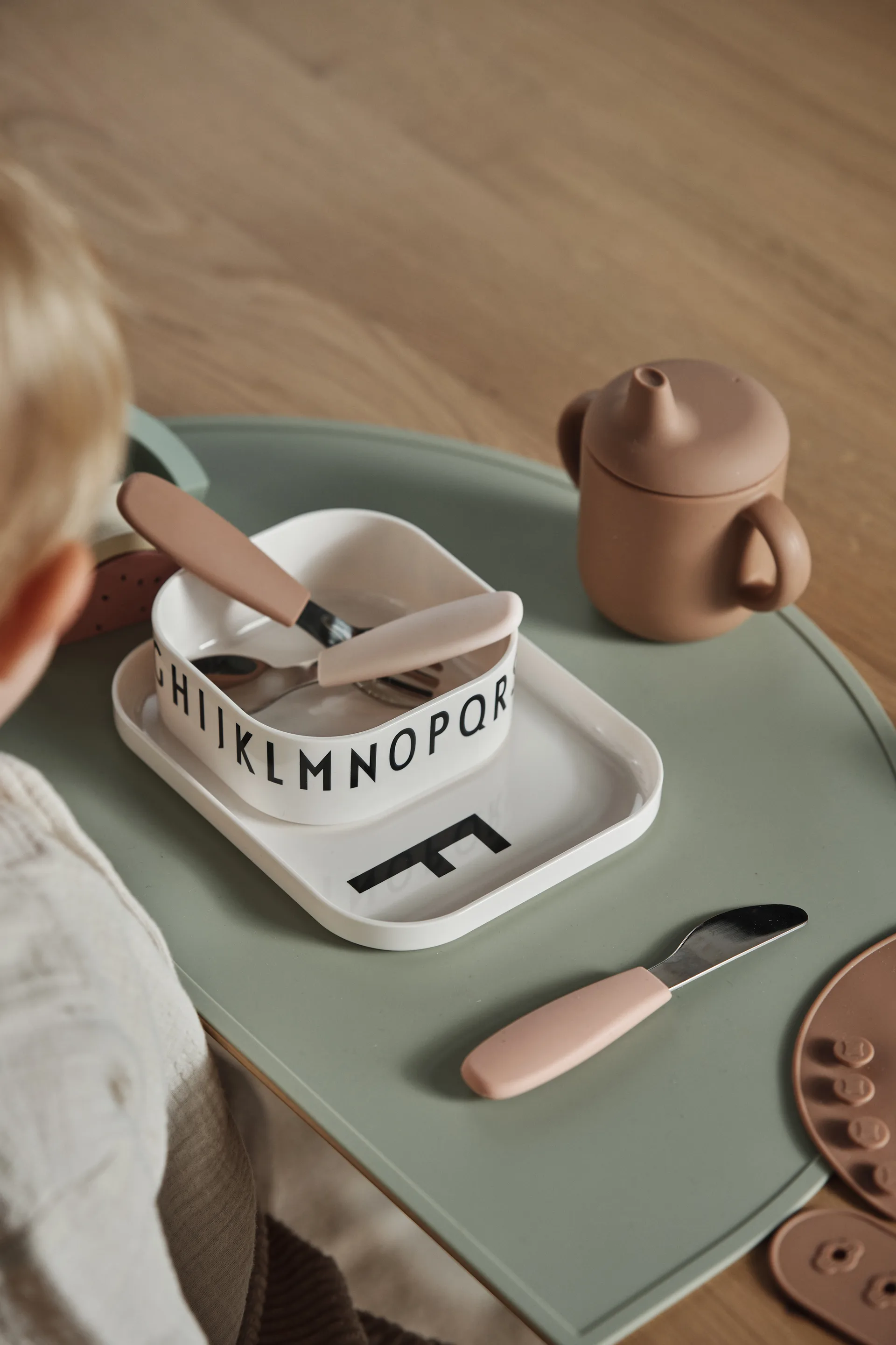 Elvie pipmugg silikon 180 ml, Blush Scandi Living