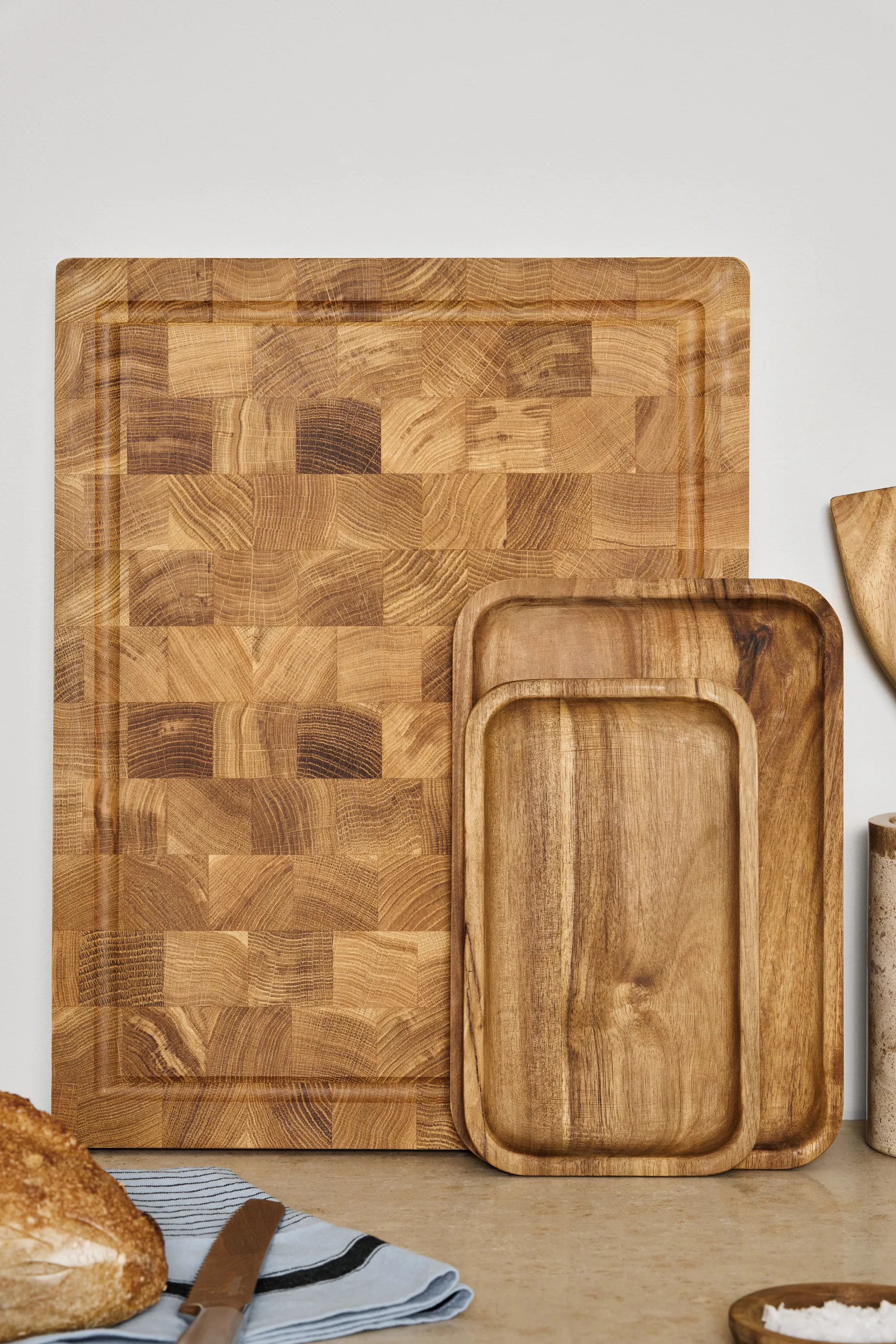 Hollow serveringsbricka, 20x30 cm Scandi Living