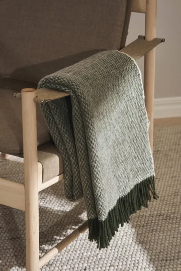 Sandstone ullpläd 130x180 cm - Khaki grön - Scandi Living