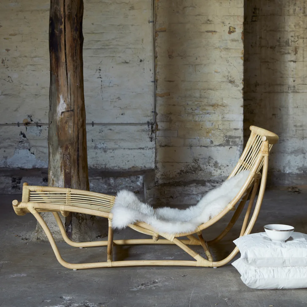 Michelangelo liggfåtölj, natur Sika Design