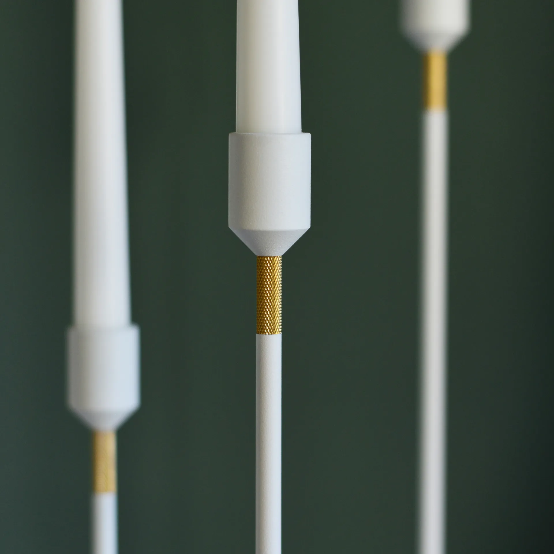 Three Stars ljusstake M 27 cm, Vit Solstickan Design