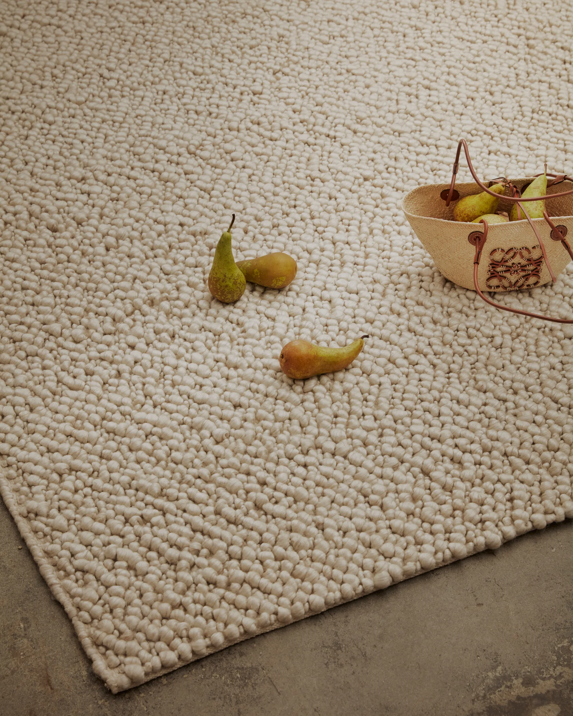 Andersdotter ullmatta 250x350 cm, Beige-off white Tinted