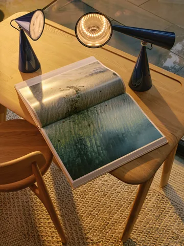 Pose Portabel LED bordslampa - Indigo - Tom Dixon