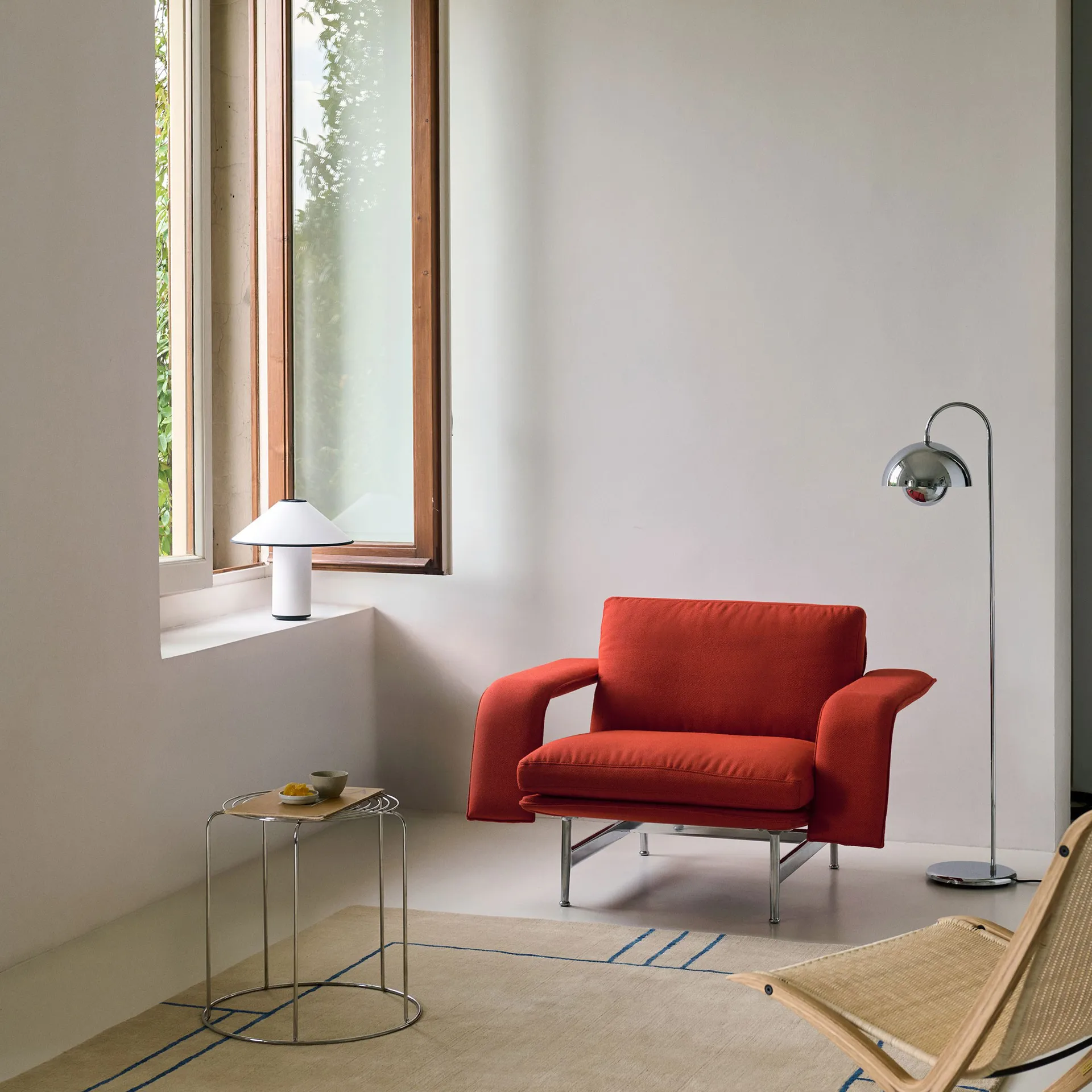 Meantime AV29 loungefåtölj, Pol. aluminium-Fiord 0571 &Tradition