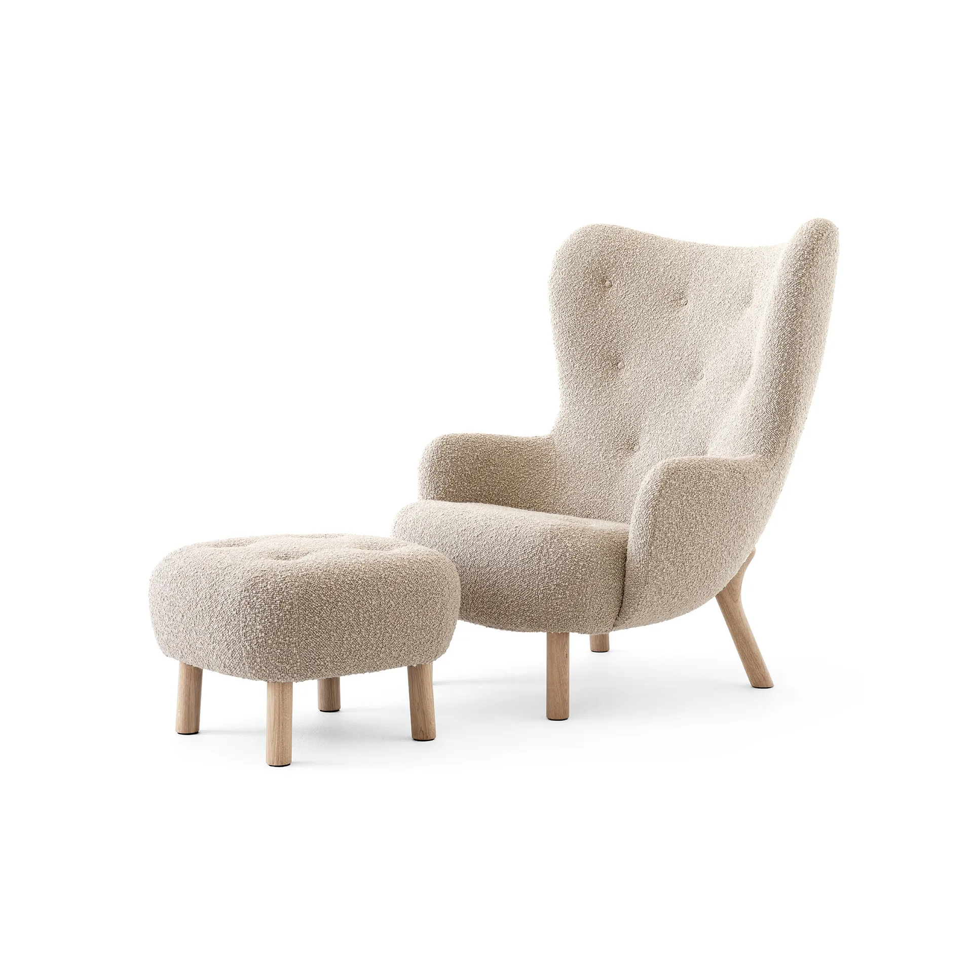 Petra VB3 High fåtölj inkl. pouf ATD1, Oljad ek-Karakorum 003 &Tradition