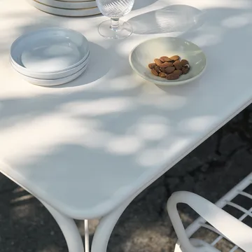 Thorvald Outdoor SC99 matbord 220 cm - Ivory - &Tradition