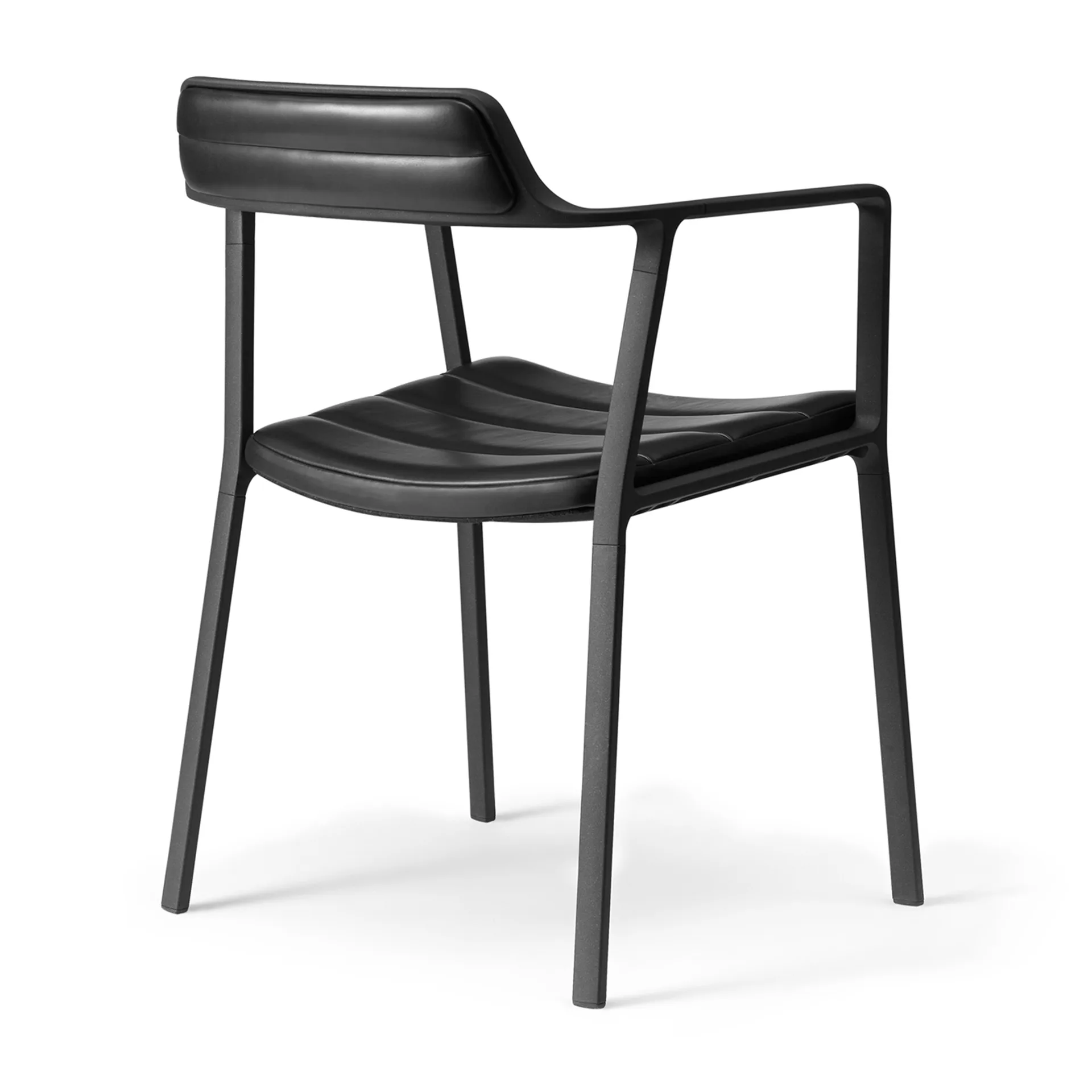 Vipp451 stol, Black aluminium-black leather Vipp
