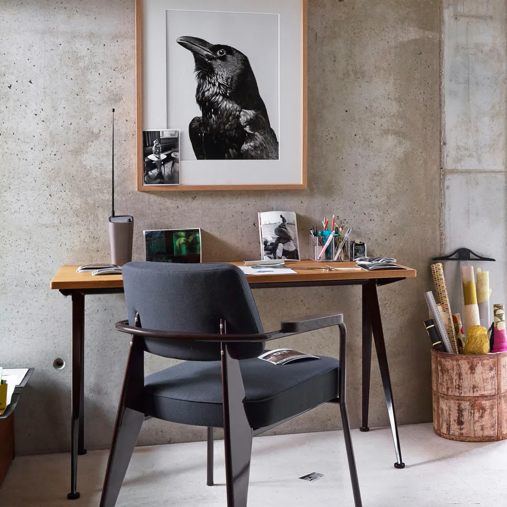 Compas Direction skrivbord, Oiled oak-Deep black Vitra