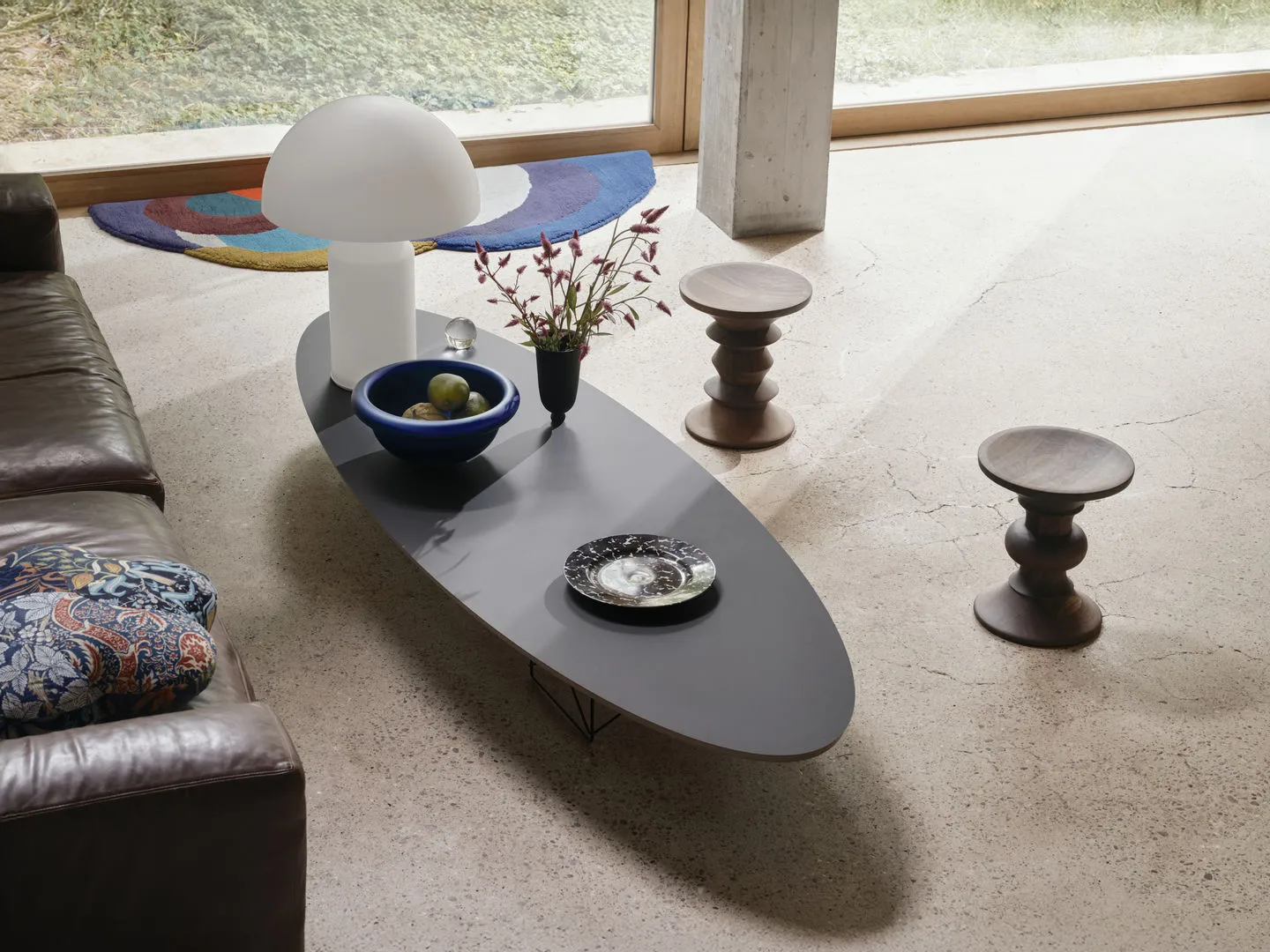 Eames Stool sittpall model A, Dark walnut Vitra