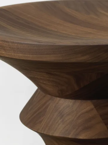 Eames Stool sittpall model C - Dark walnut - Vitra