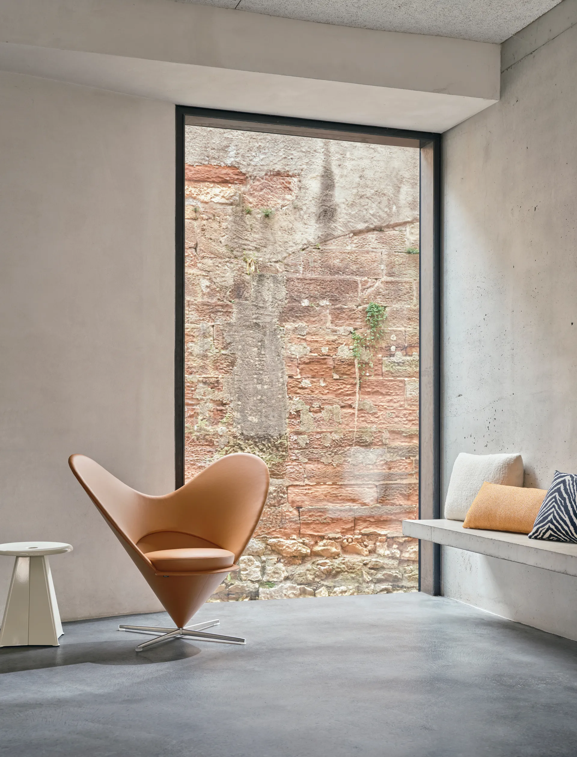 Heart Cone Chair fåtölj, Cento dark red melange-rostfritt stål Vitra
