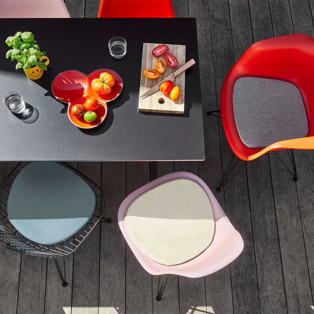 Soft Seats type B dyna, tyg cosy 2 10 classic grey, antislip baksida Vitra