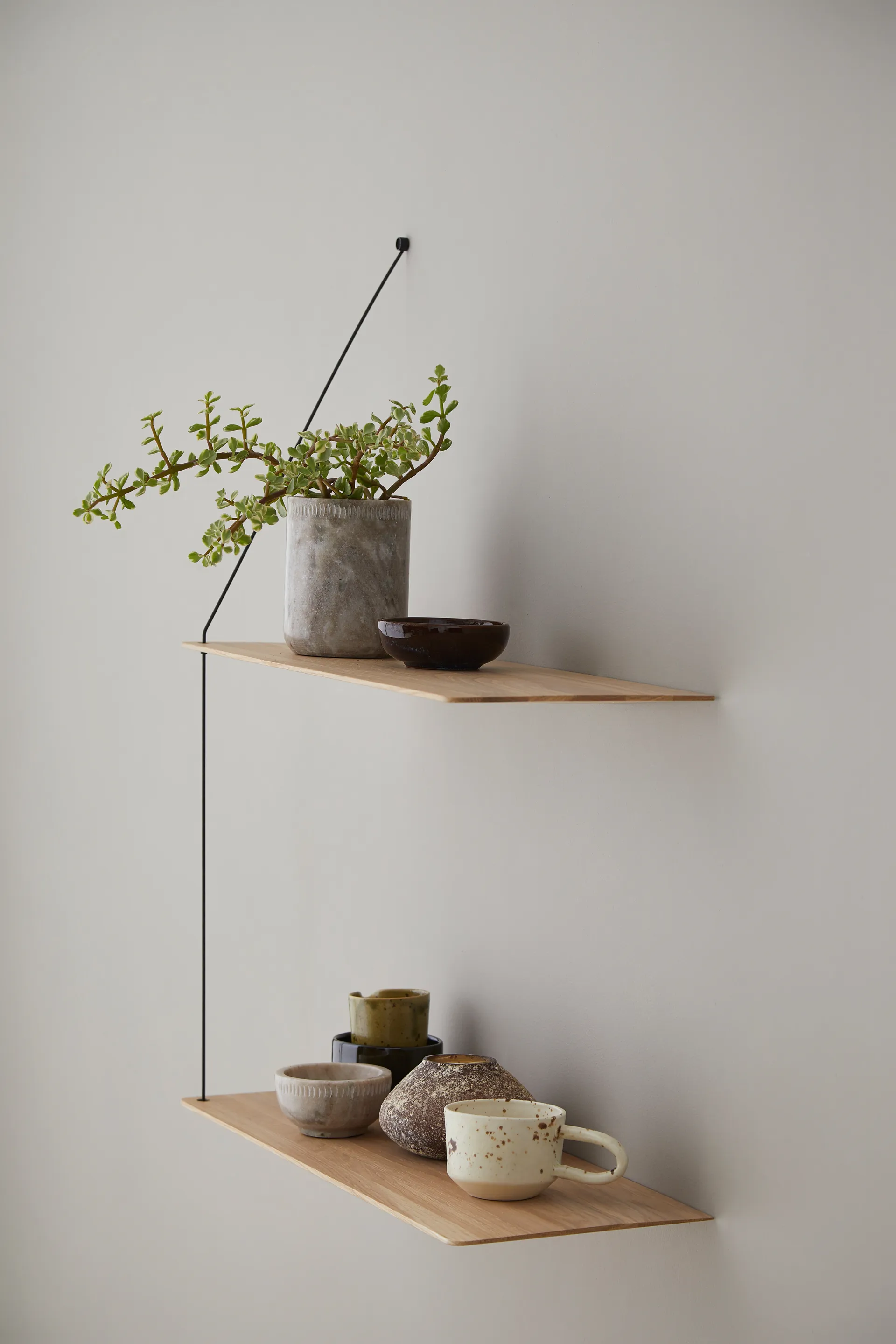 Stedge hylla 60 cm, Vitpigmenterad ek Woud