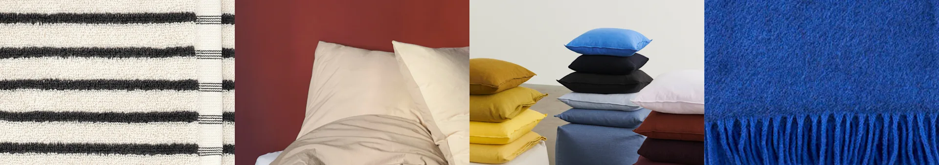 En kollage av textilier: en randig handduk, beiga kuddar, staplar med färgade kuddar, och en blå filt med fransar.